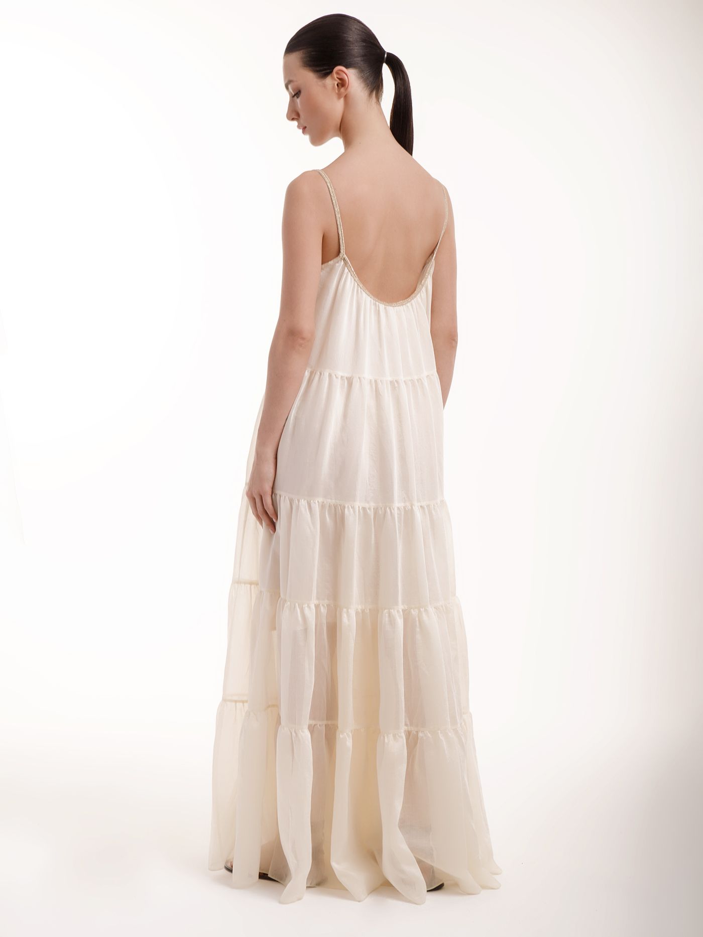 Платье длинное