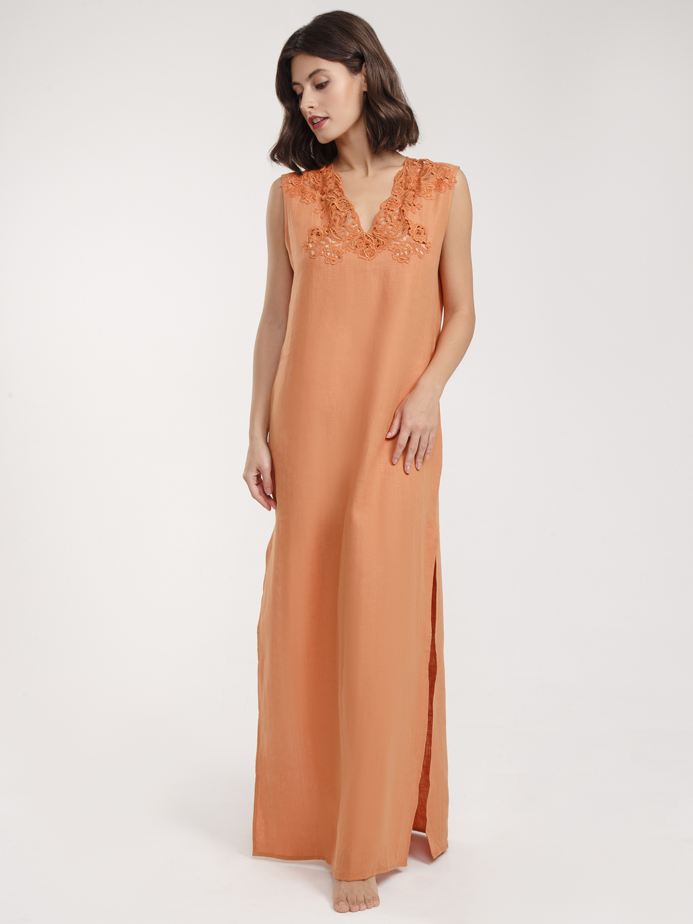 Платье длинное