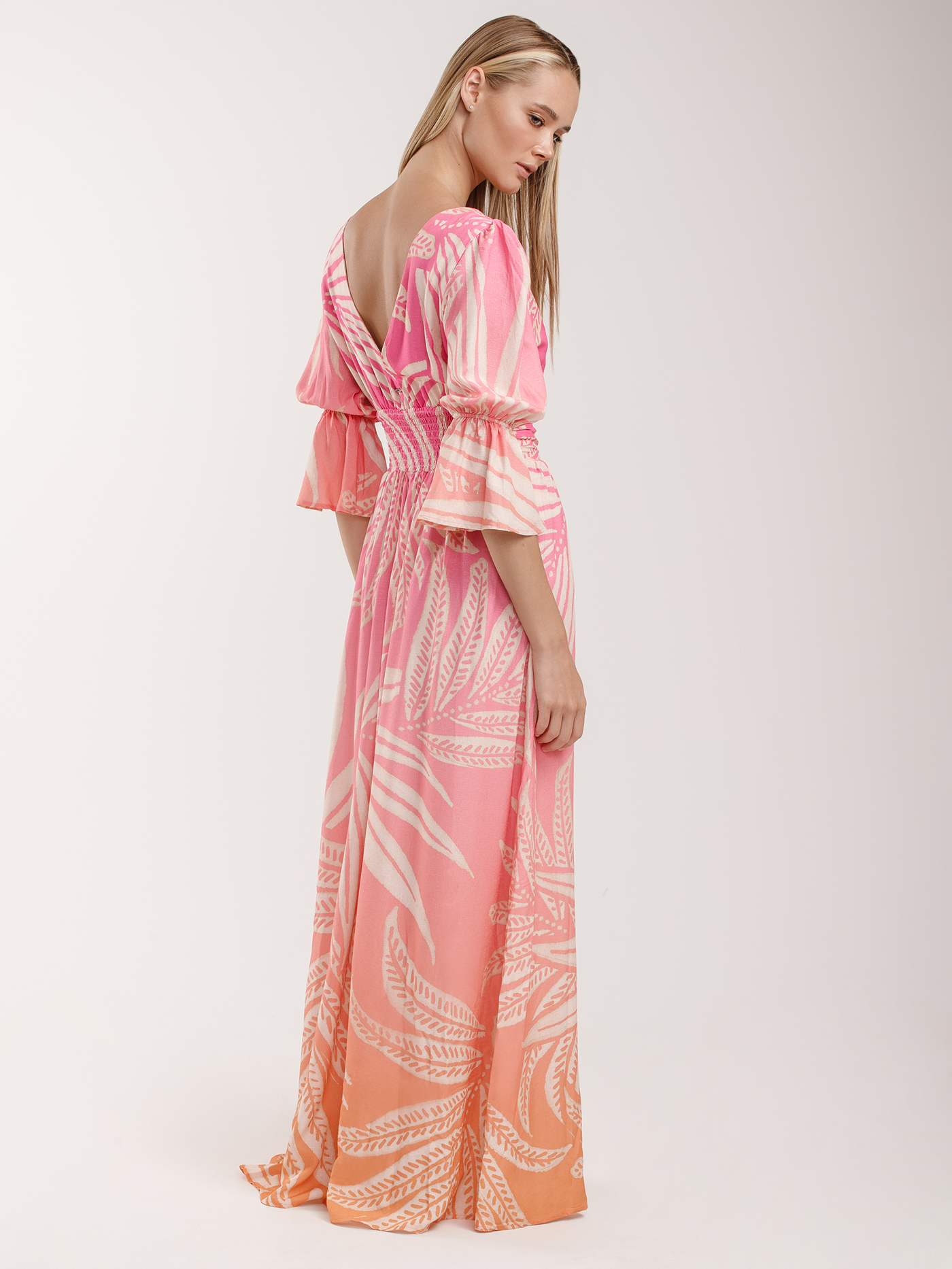 Платье длинное