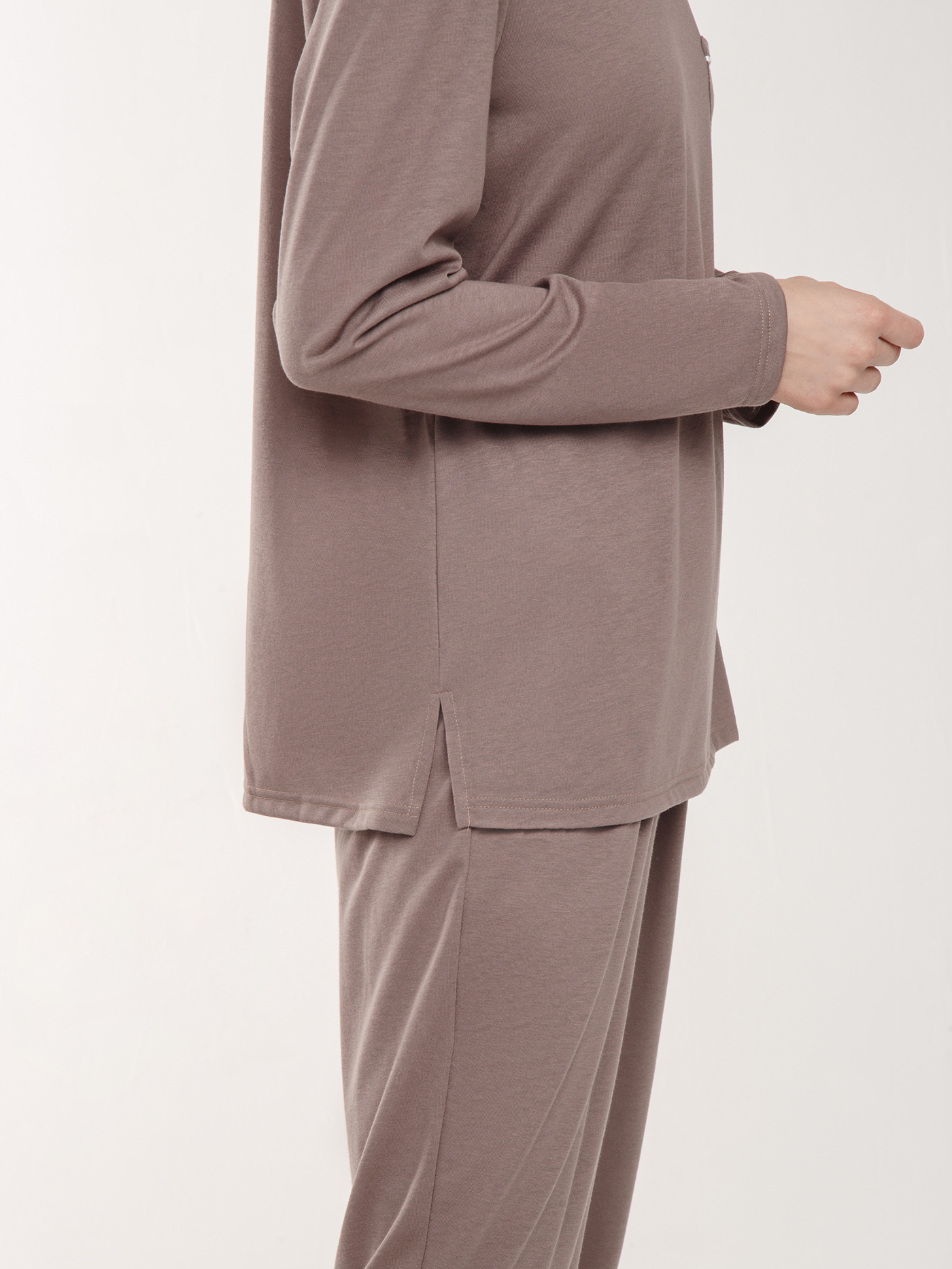 Костюм футболка / брюки