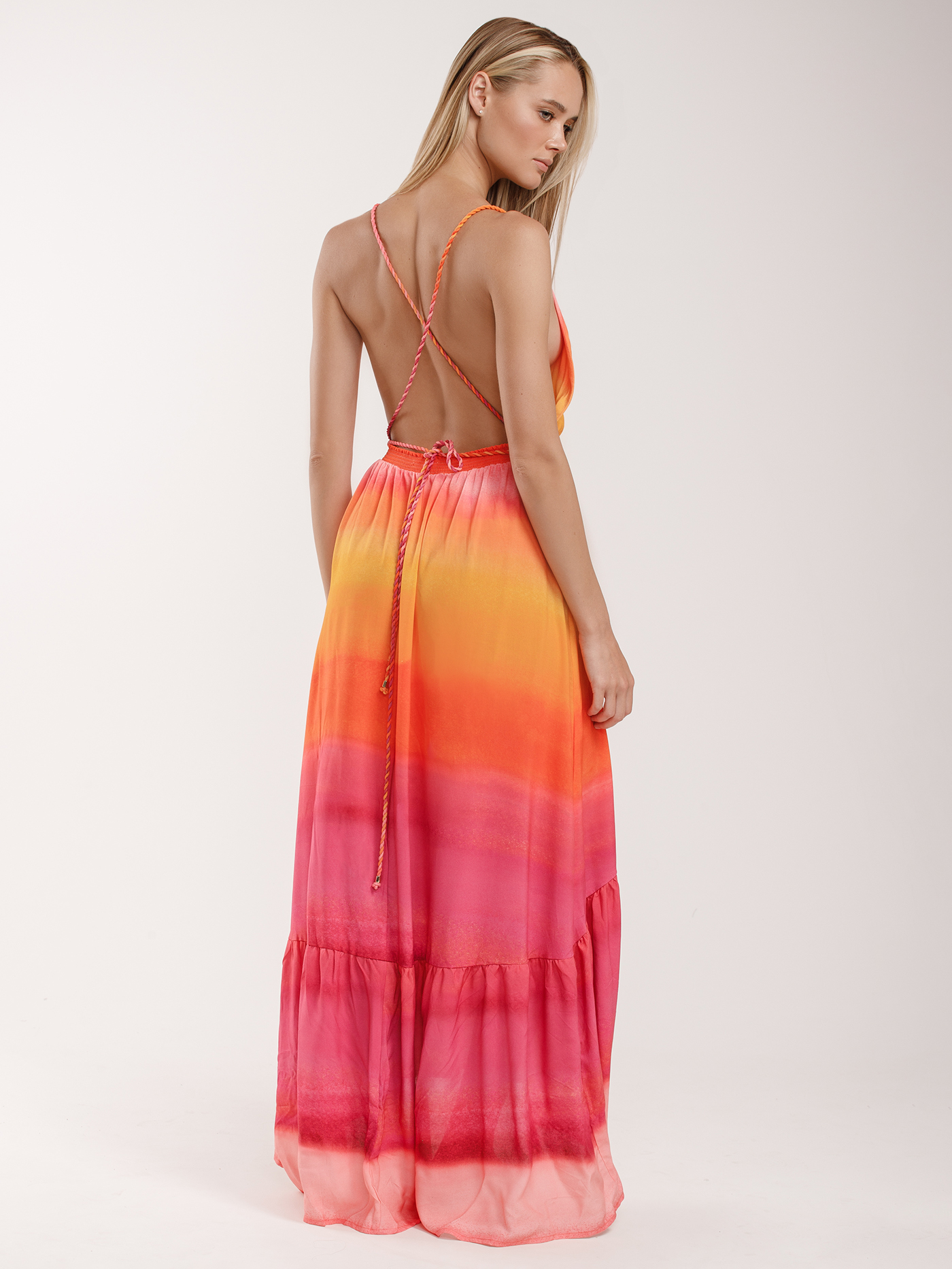 Платье длинное