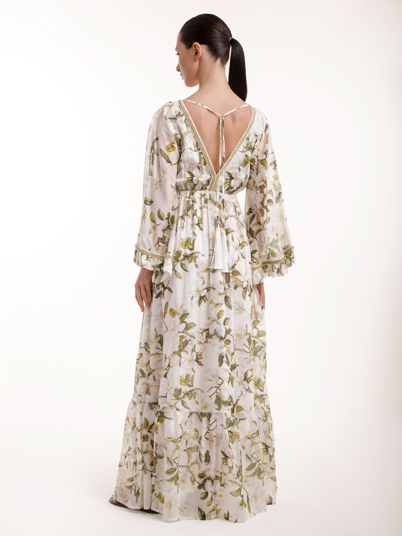 Платье длинное