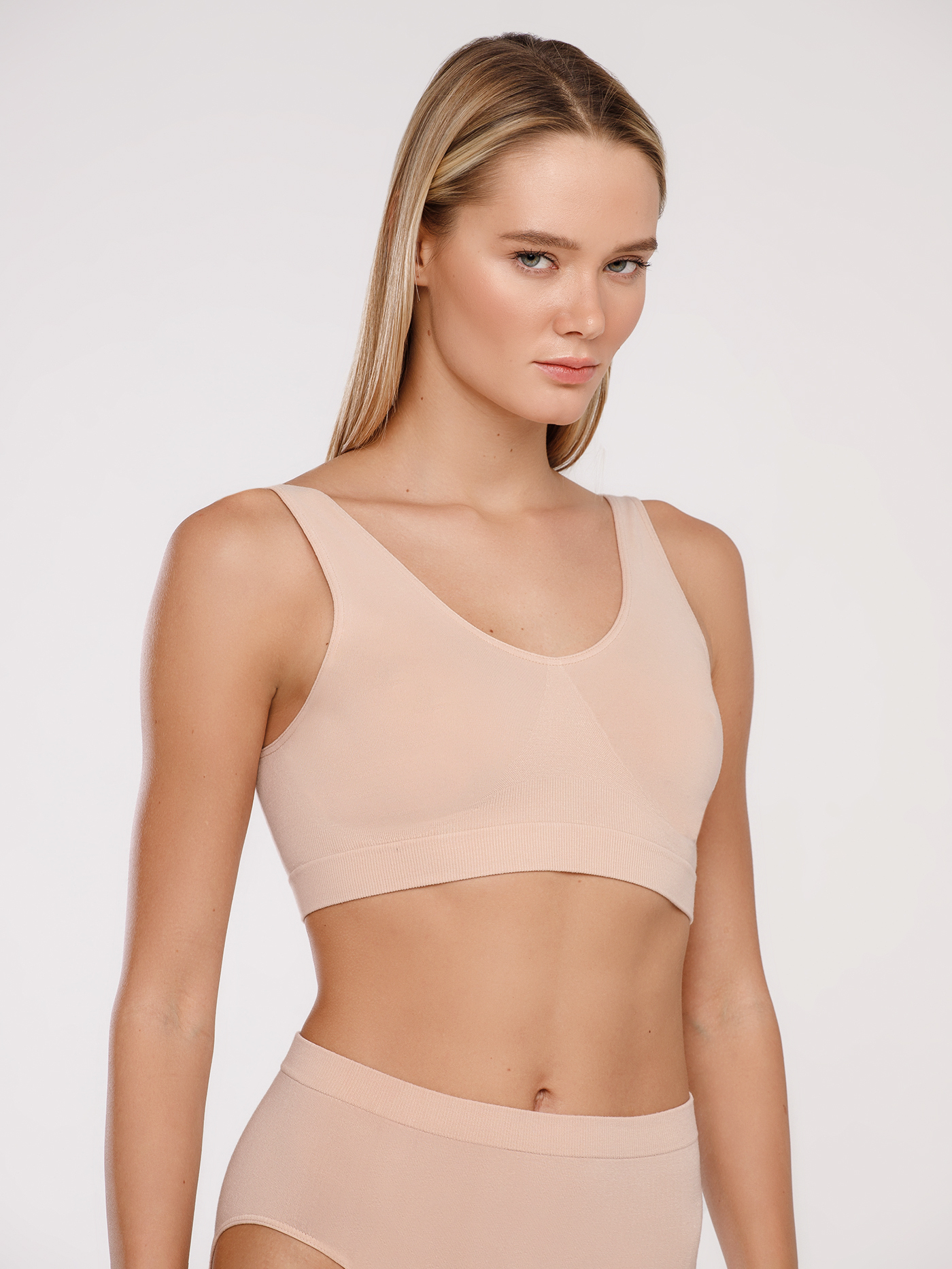 Бюстгальтер классический мягкий