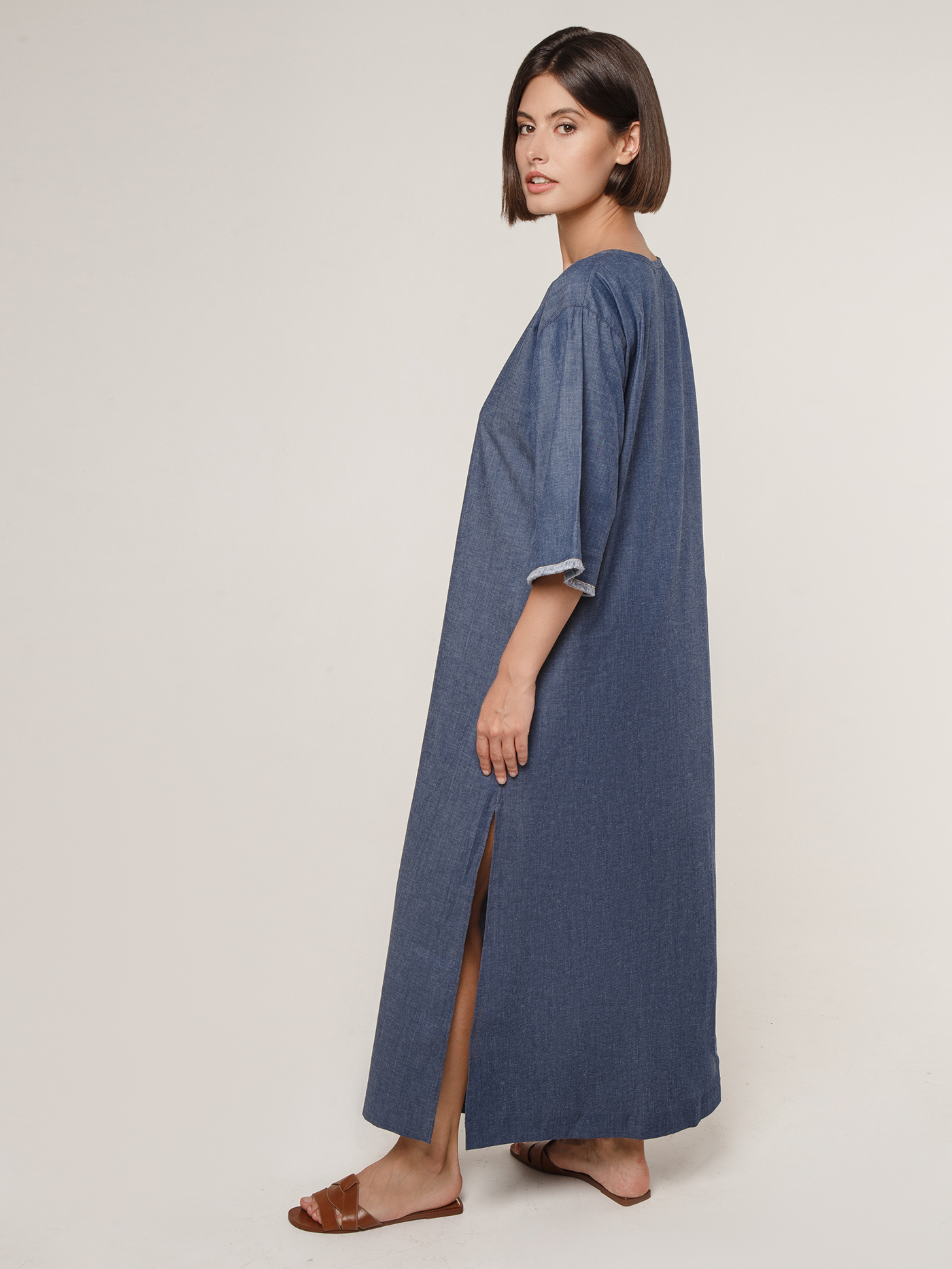 Платье длинное