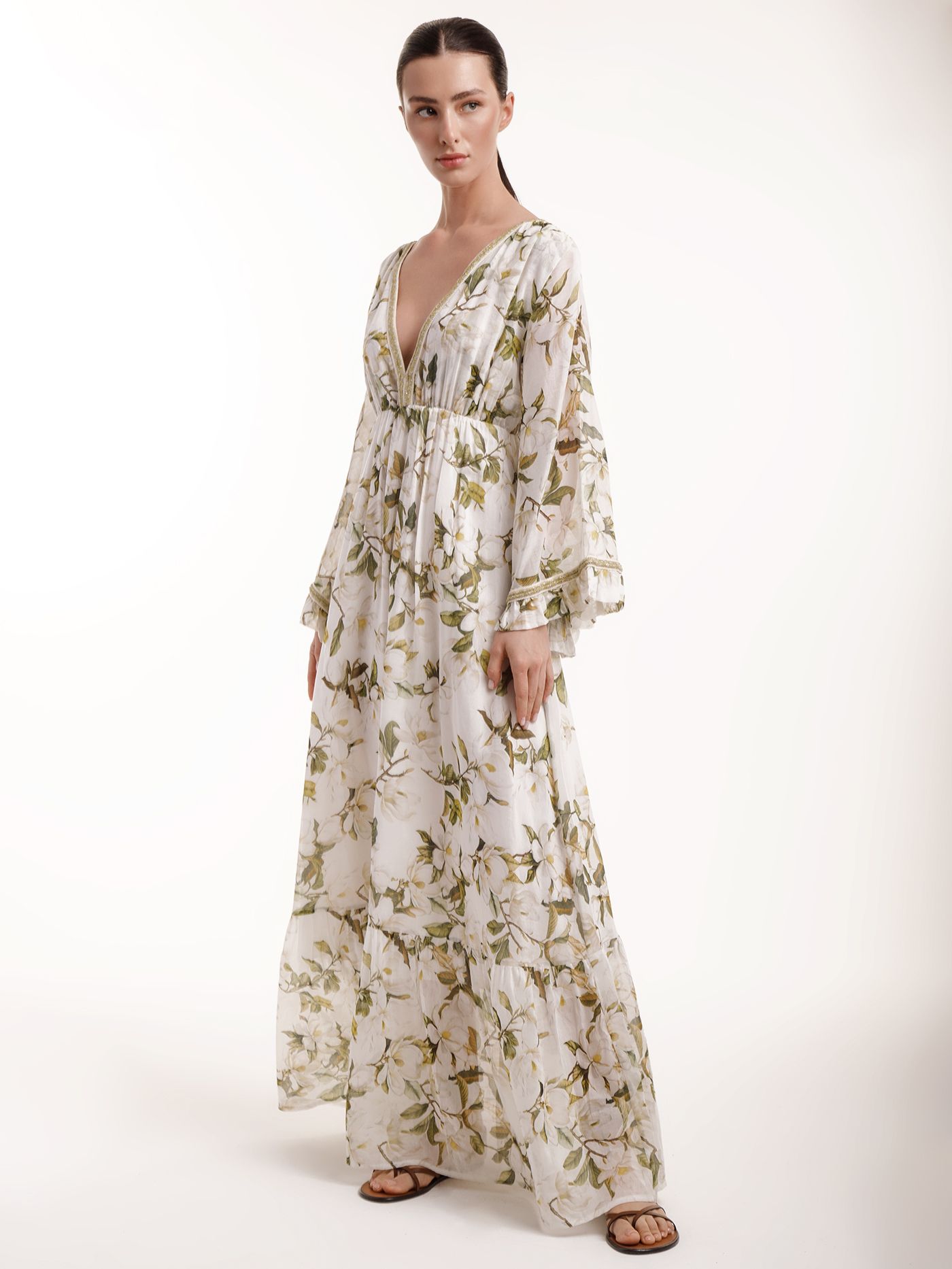 Платье длинное