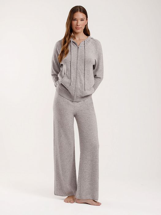 Кофта на молнии