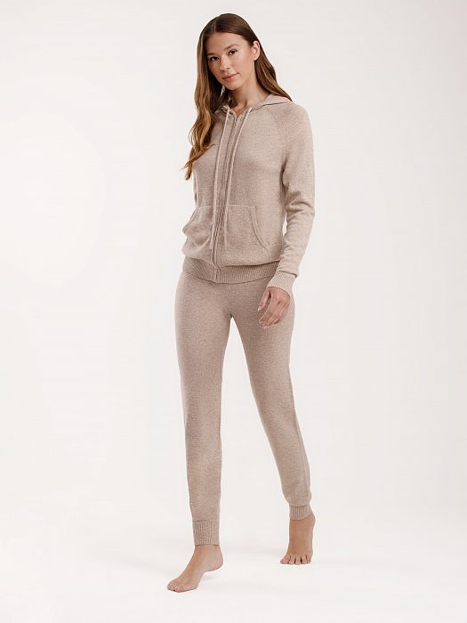 Кофта на молнии